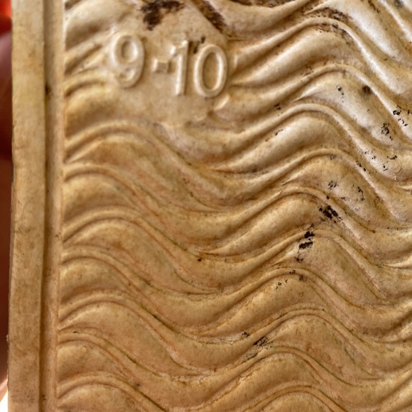 Slides 9-10 - Picture 4 of 4